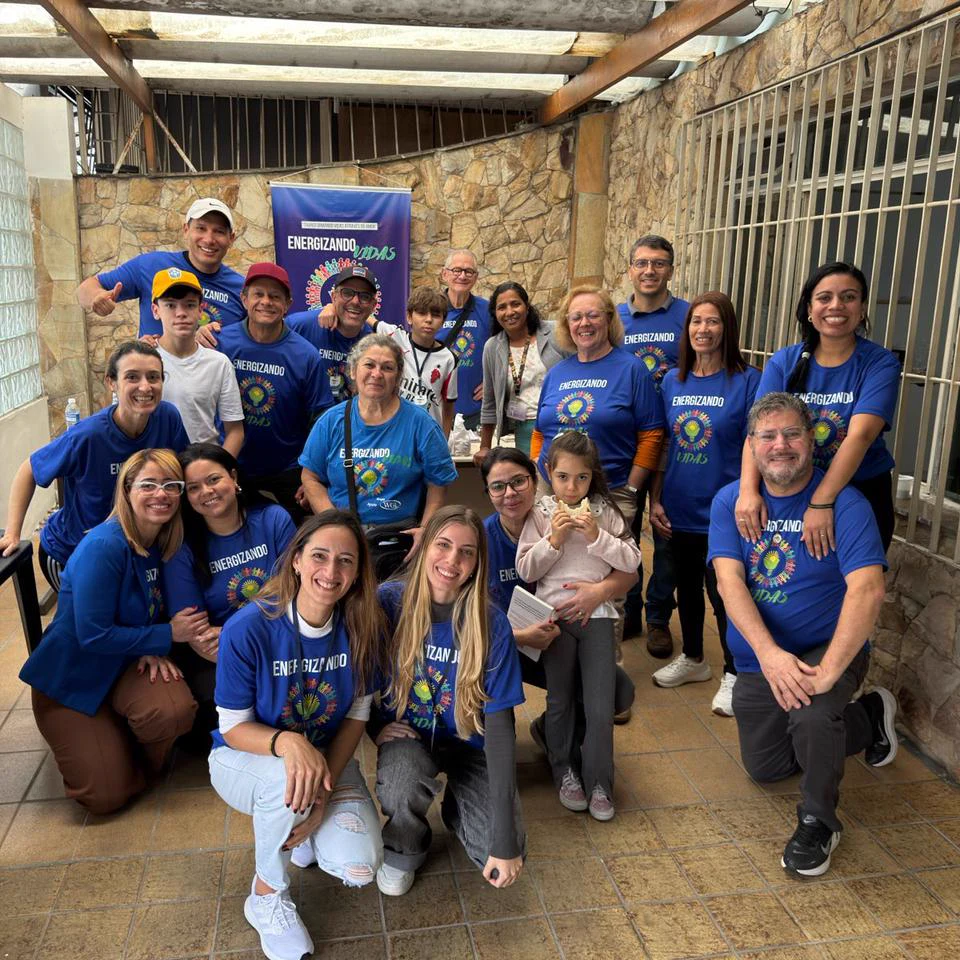 Equipe de eventos uniformizada